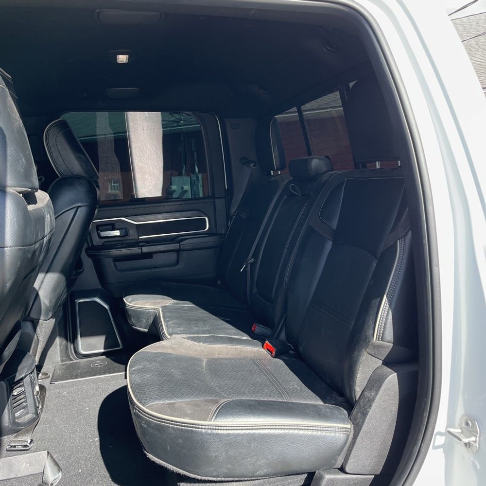 2024 Ram 3500 Laramie