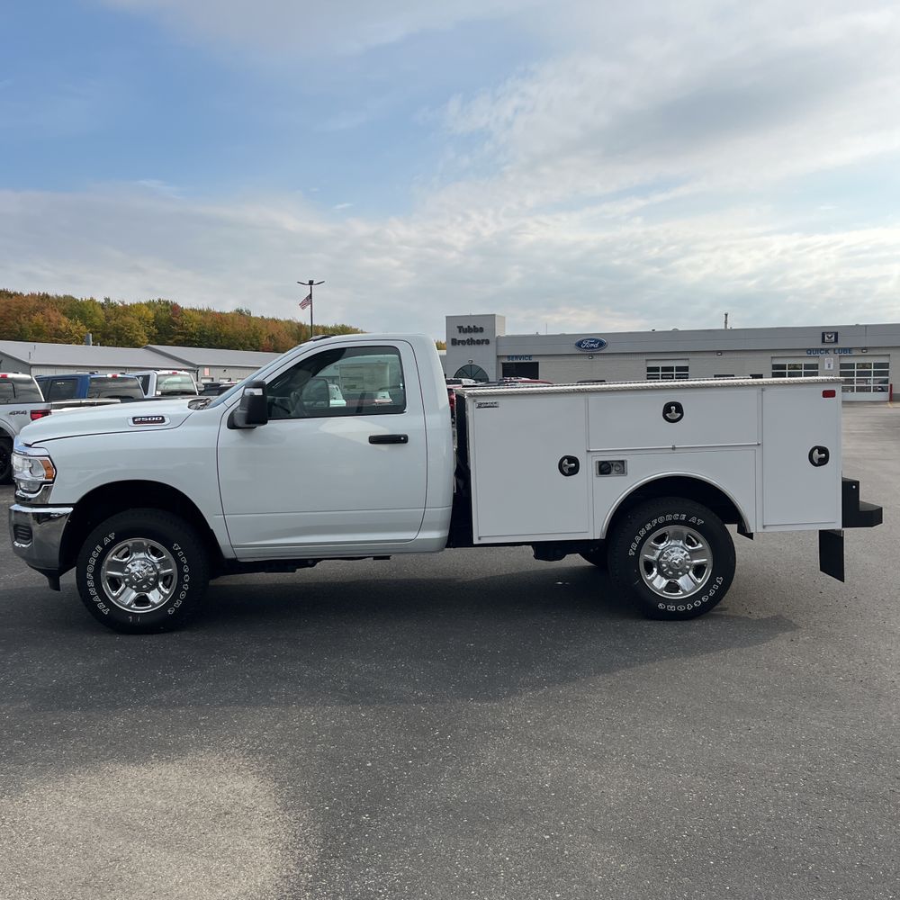 2024 Ram 2500 Tradesman