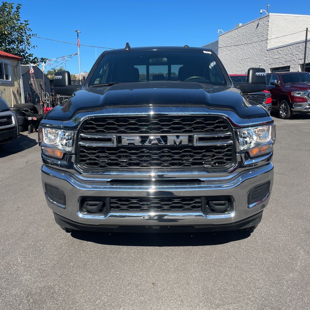 2024 Ram 2500 Tradesman