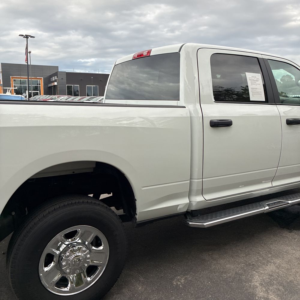 2024 Ram 2500 Big Horn
