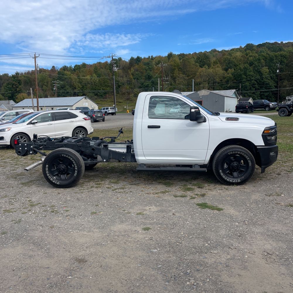 2025 Ram 3500 Tradesman