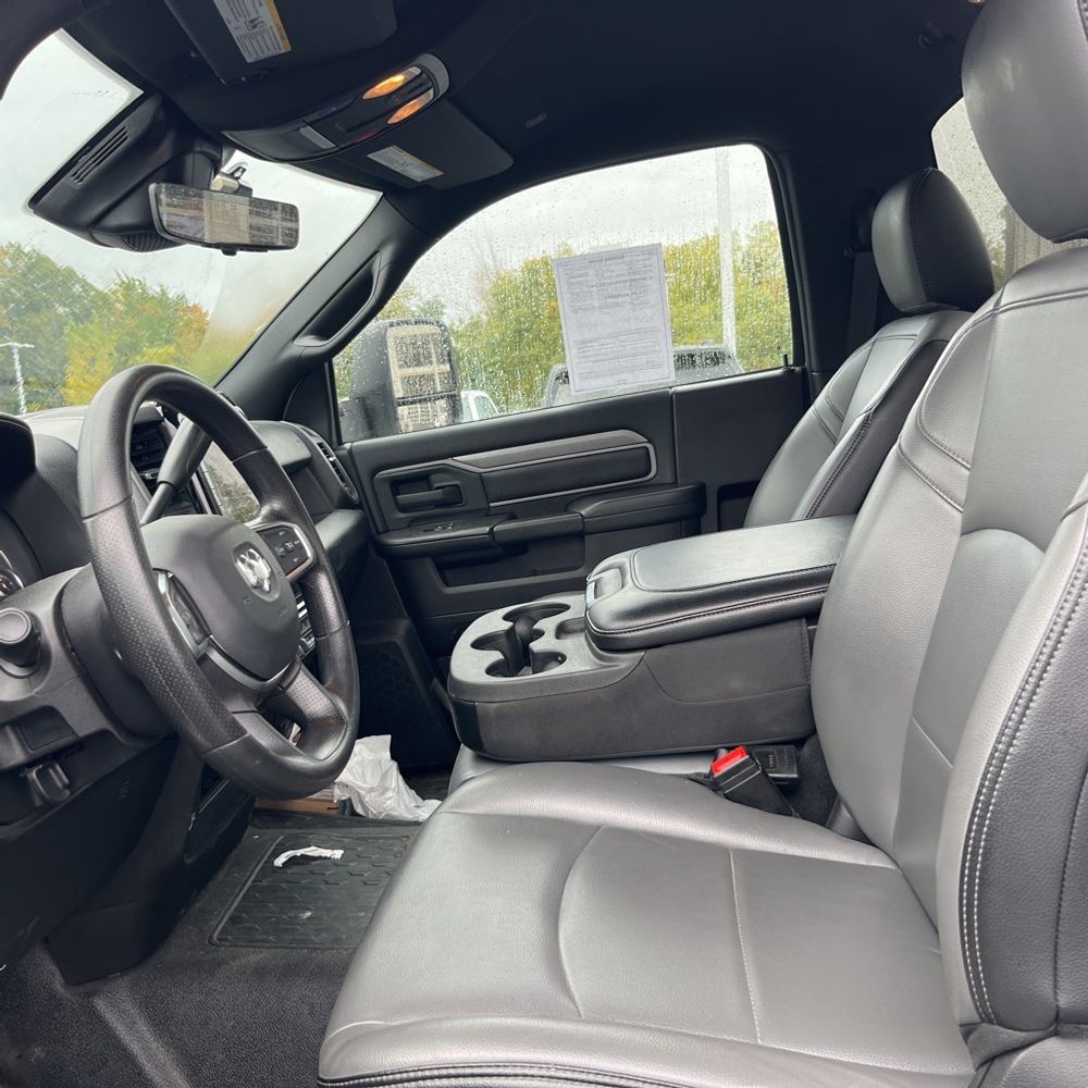 2025 Ram 5500 Tradesman