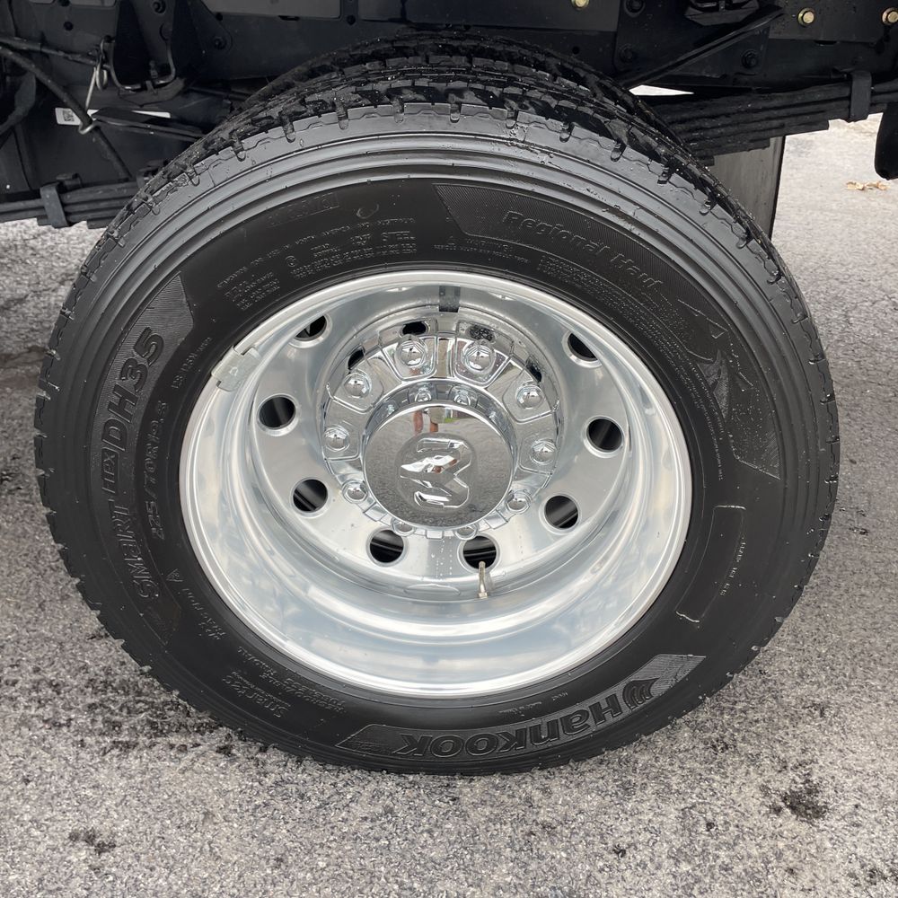 2024 Ram 5500 SLT