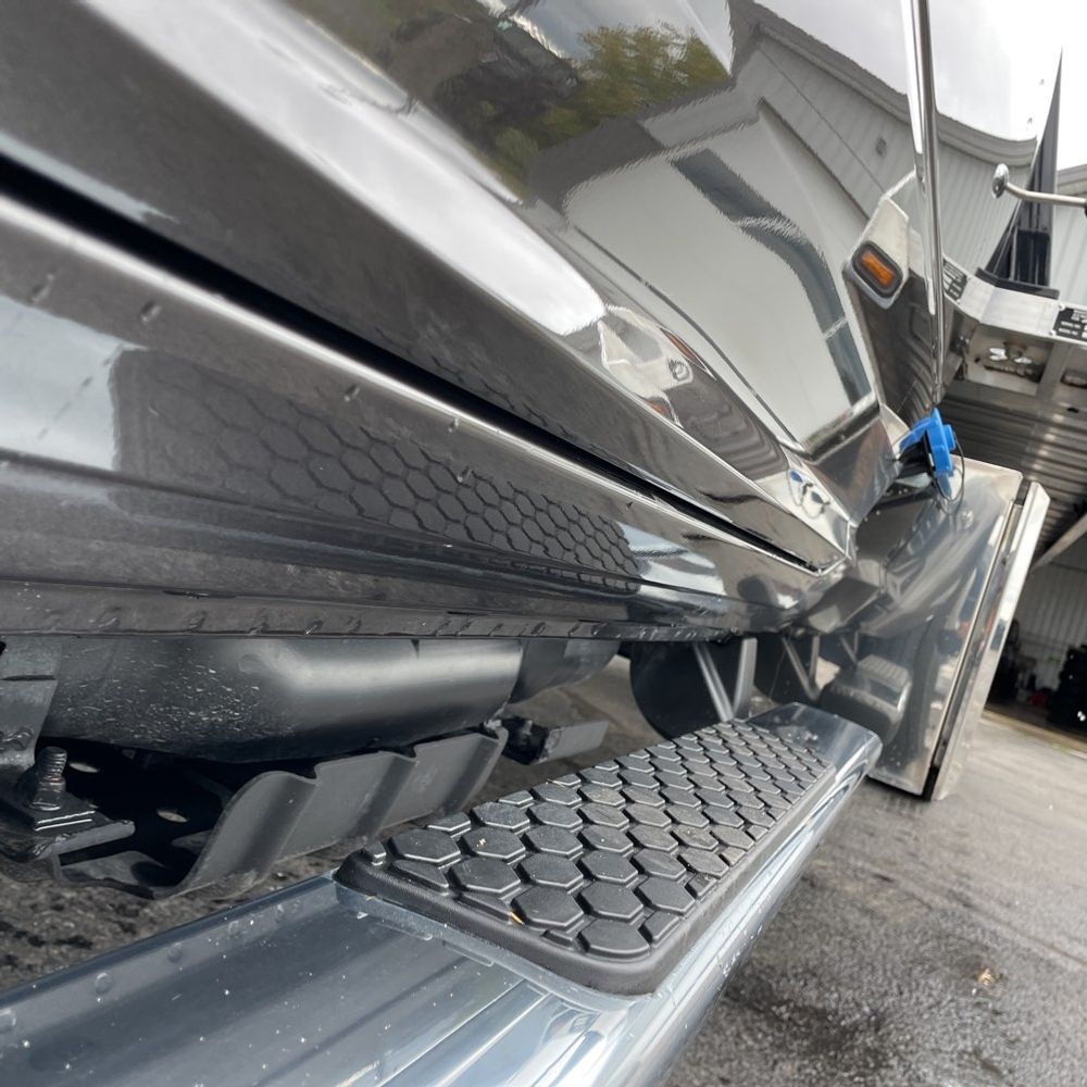 2024 Ram 5500 SLT
