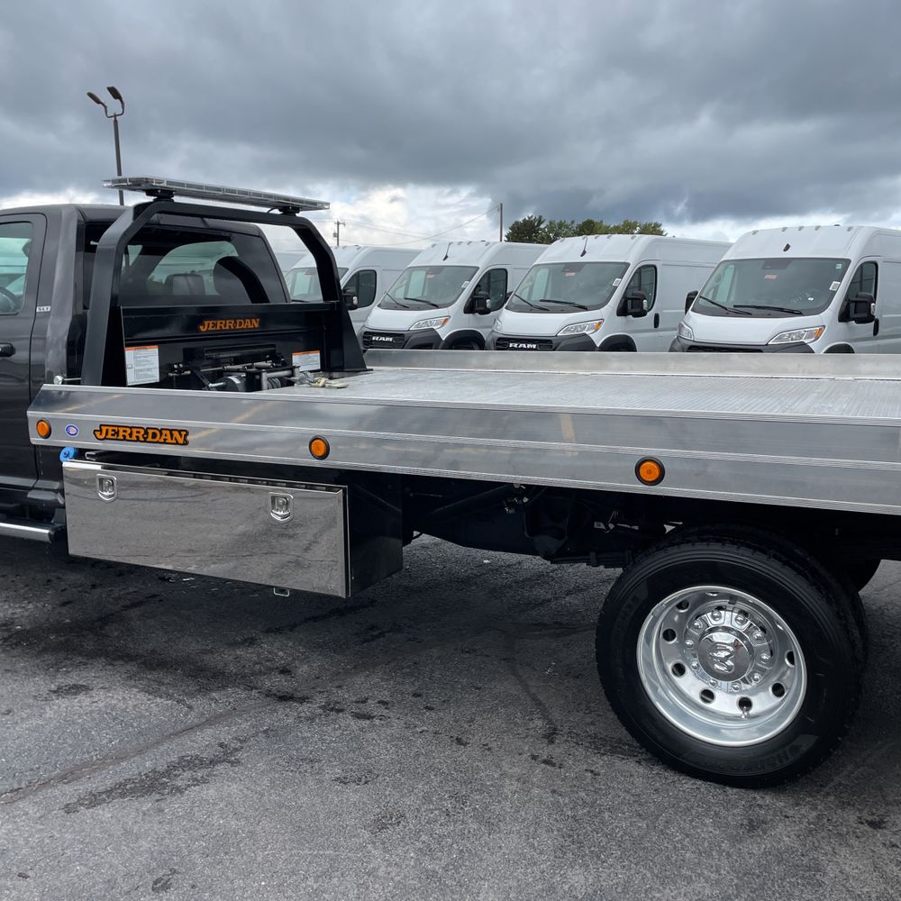 2024 Ram 5500 SLT