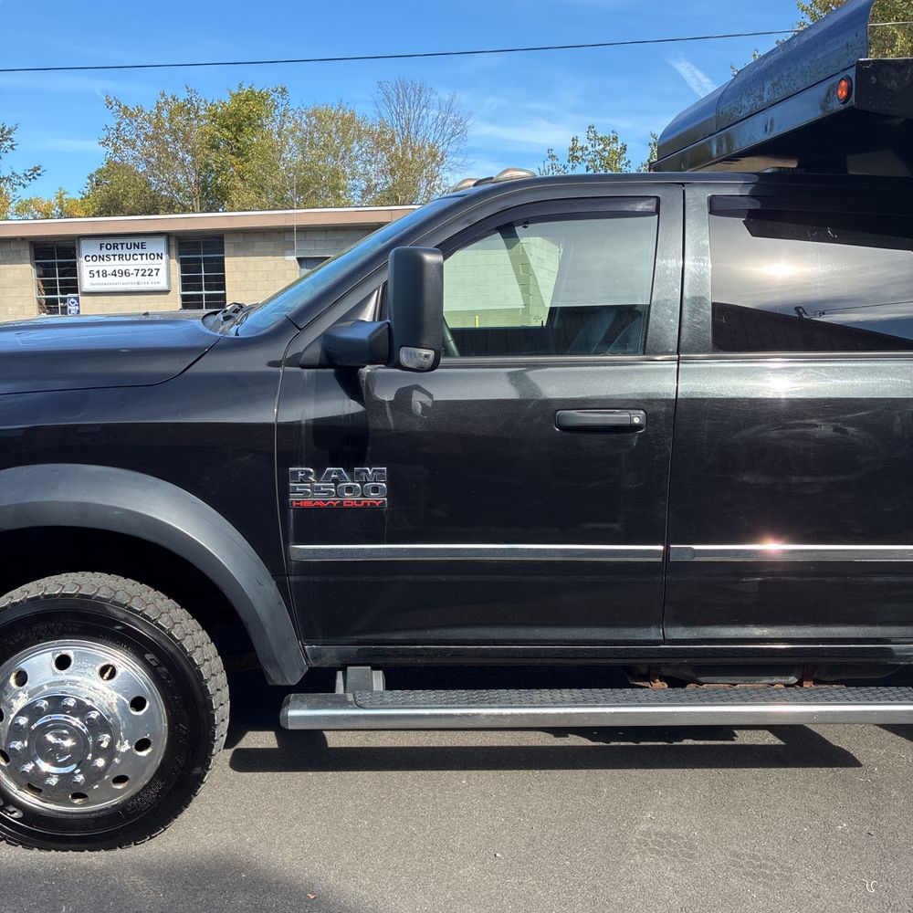 2016 Ram Commercial Crew Cab 4X4 (CA60-84)