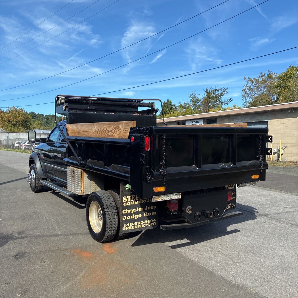 2016 Ram Commercial Crew Cab 4X4 (CA60-84)