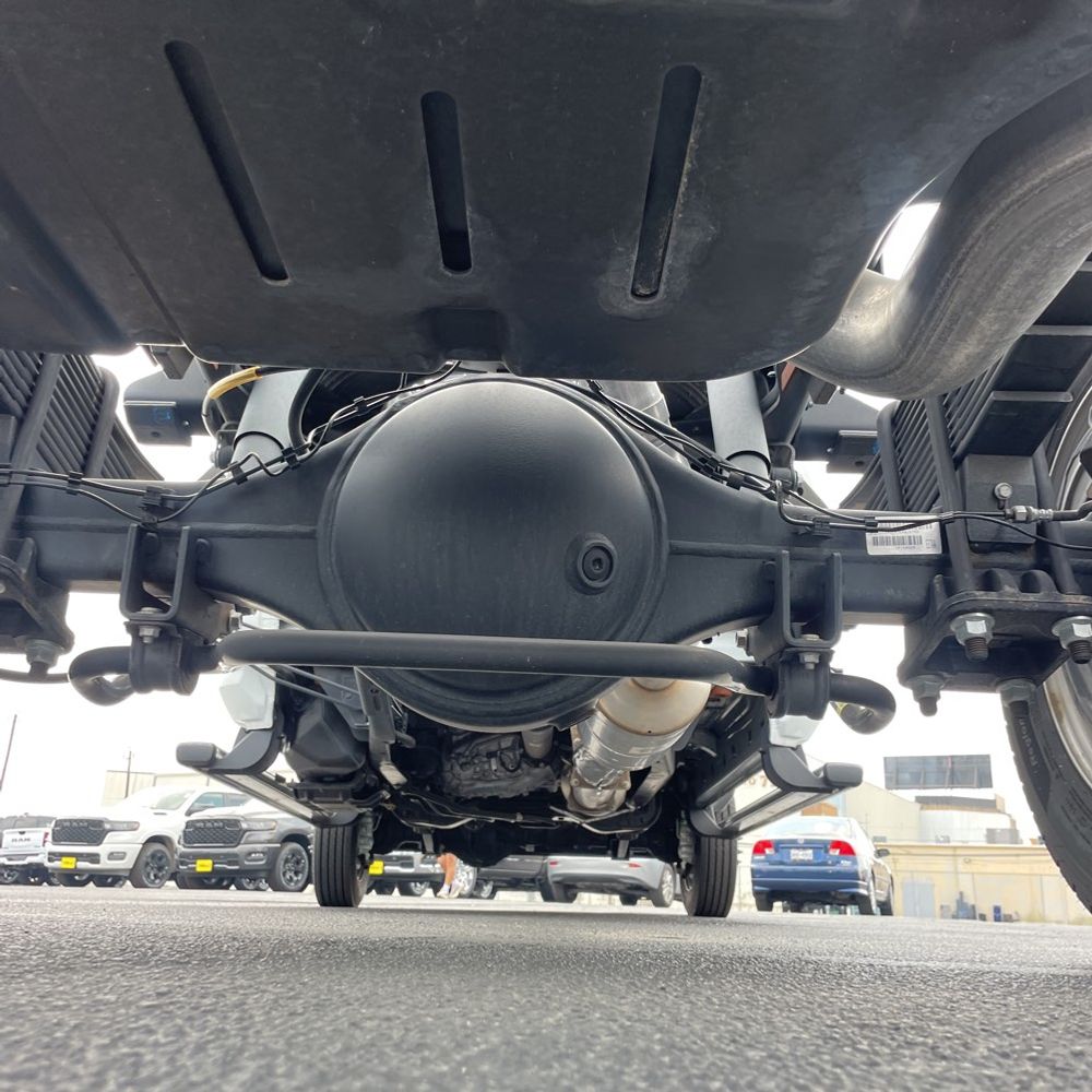 2024 Ram 5500 Chassis Tradesman/SLT/Laramie/Limited