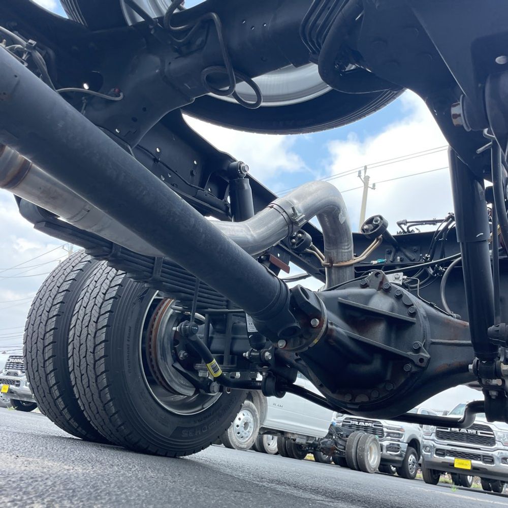 2024 Ram 5500 Chassis Tradesman/SLT/Laramie/Limited