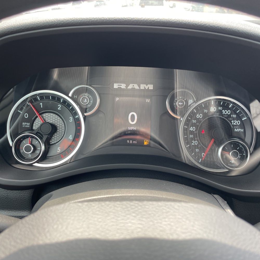 2024 Ram 5500 Chassis Tradesman/SLT/Laramie/Limited