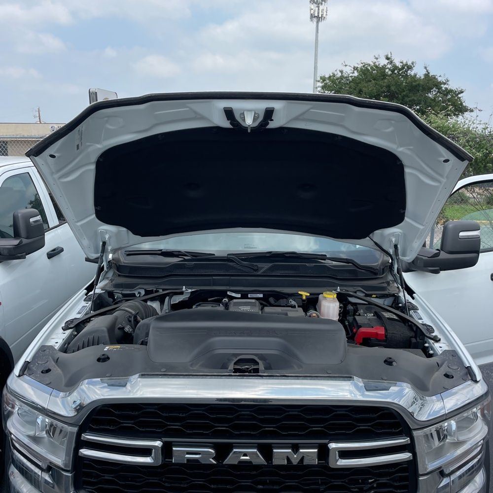 2024 Ram 5500 Chassis Tradesman/SLT/Laramie/Limited
