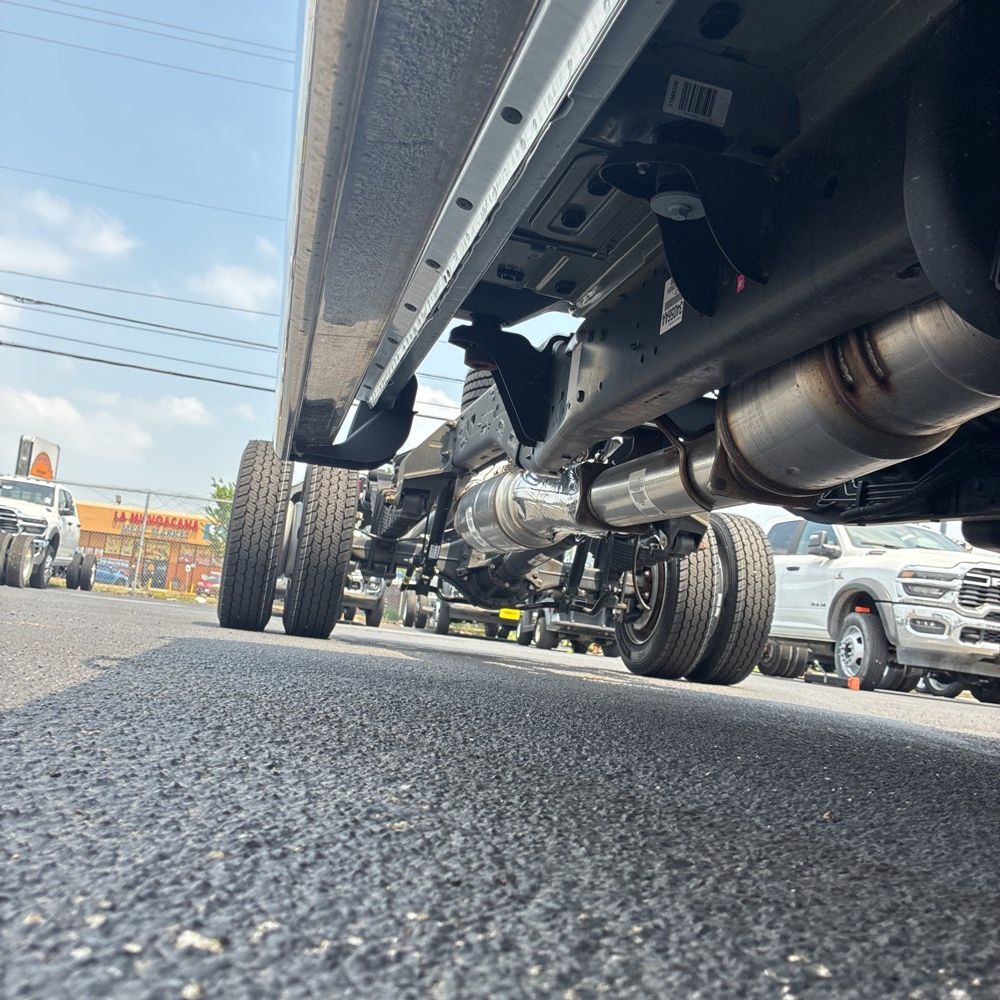2024 Ram 5500 Chassis Tradesman/SLT/Laramie/Limited
