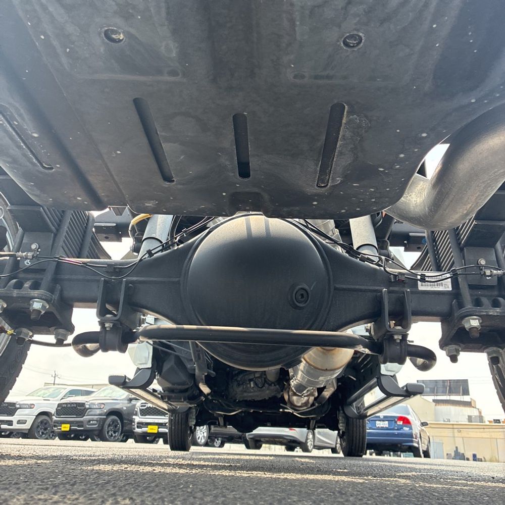 2024 Ram 5500 Chassis Tradesman/SLT/Laramie/Limited