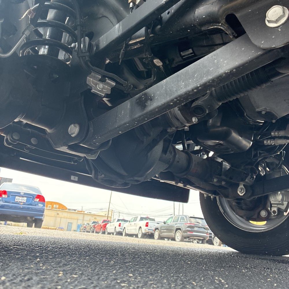 2024 Ram 5500 Chassis Tradesman/SLT/Laramie/Limited