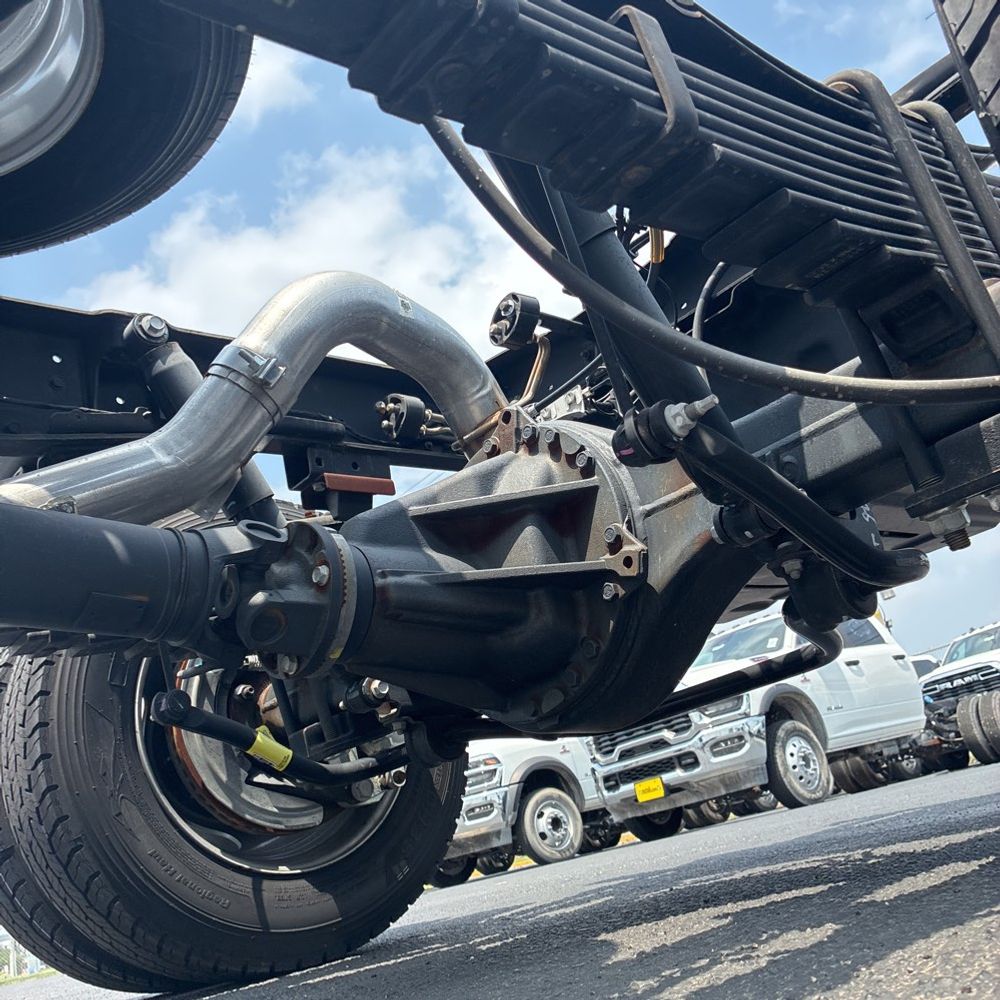 2024 Ram 5500 Chassis Tradesman/SLT/Laramie/Limited