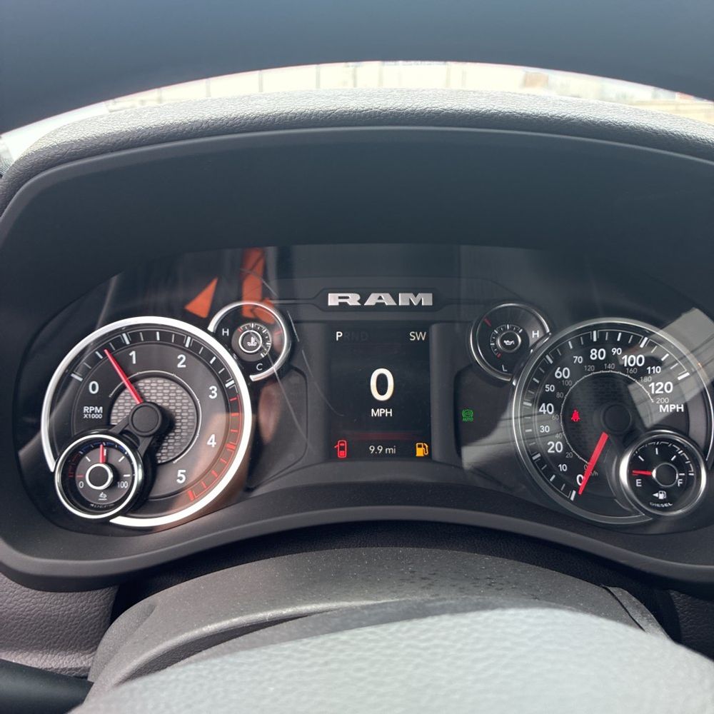 2024 Ram 5500 Chassis Tradesman/SLT/Laramie/Limited