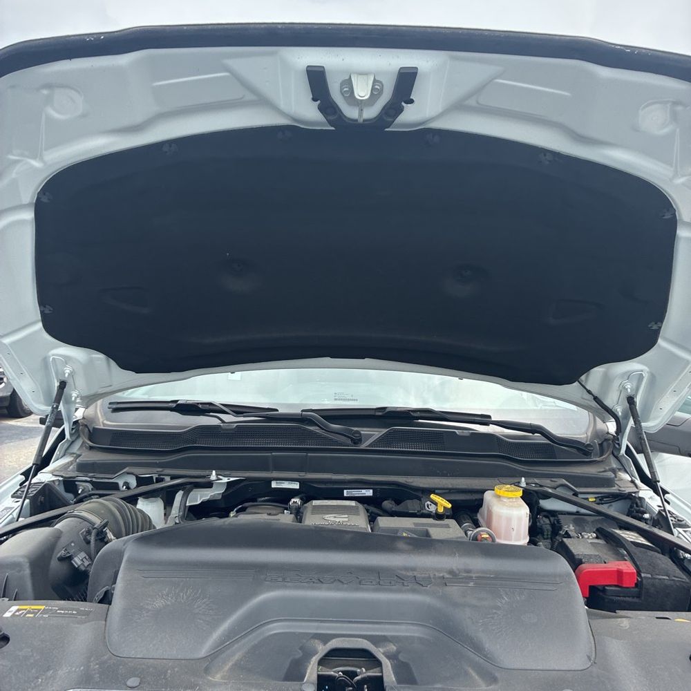 2024 Ram 5500 Chassis Tradesman/SLT/Laramie/Limited