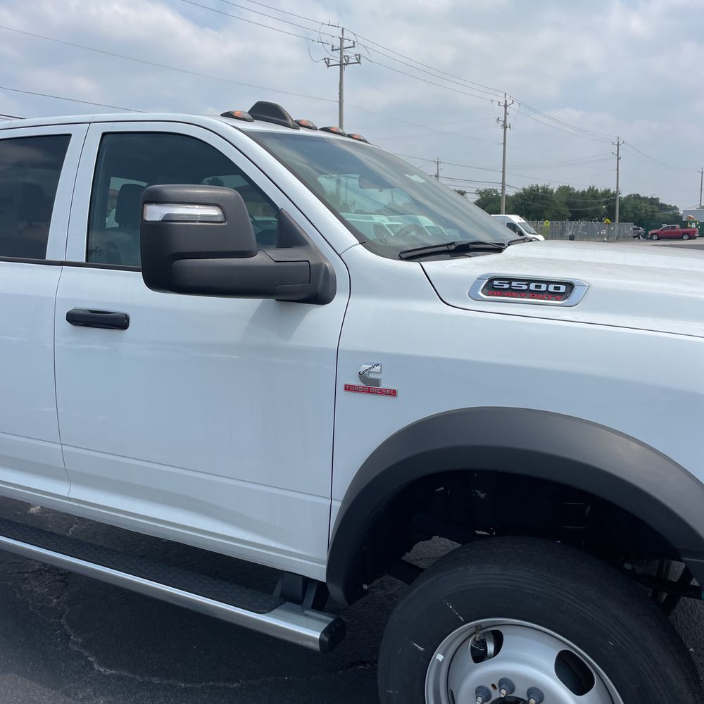 2024 Ram 5500 Chassis Tradesman/SLT/Laramie/Limited