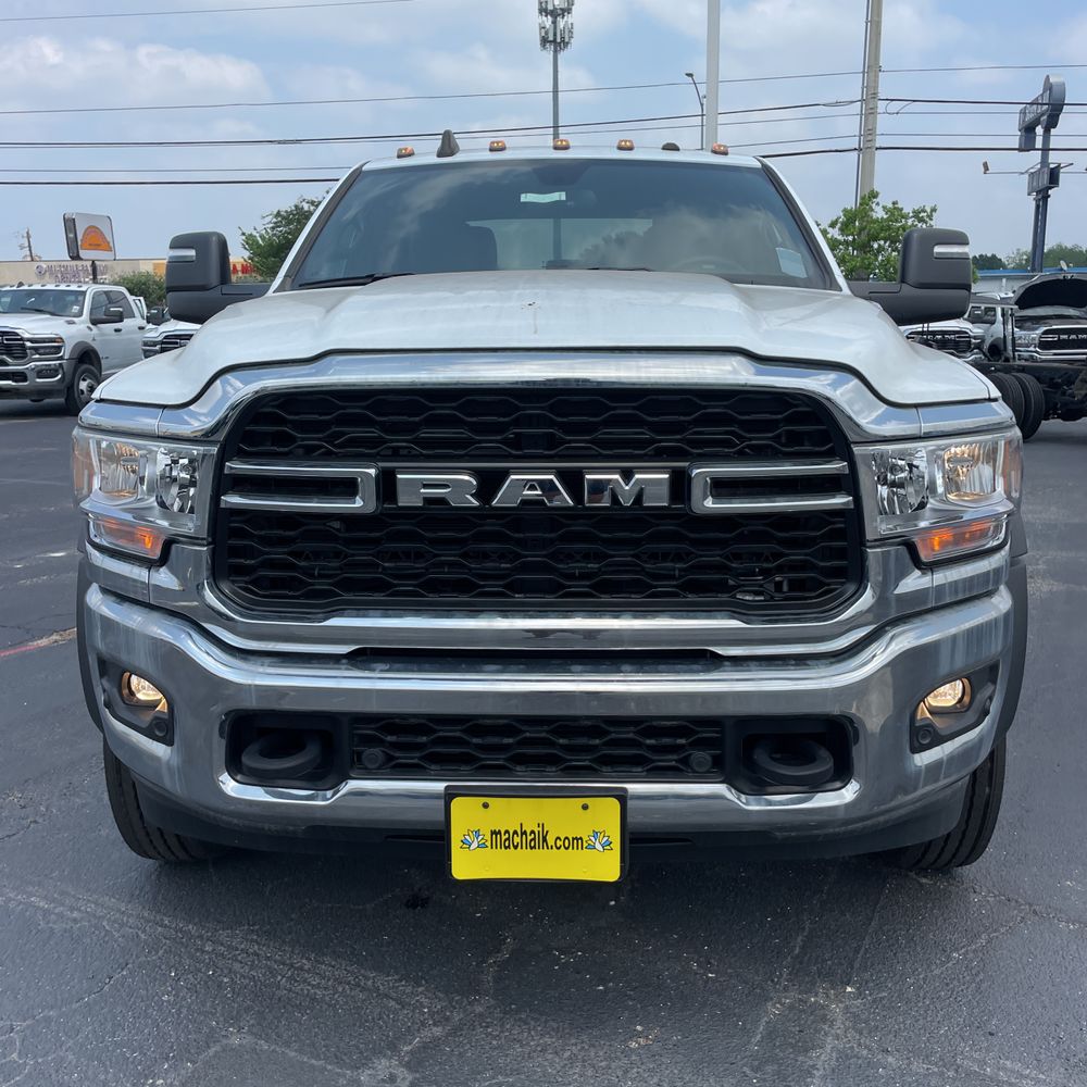 2024 Ram 5500 Chassis Tradesman/SLT/Laramie/Limited