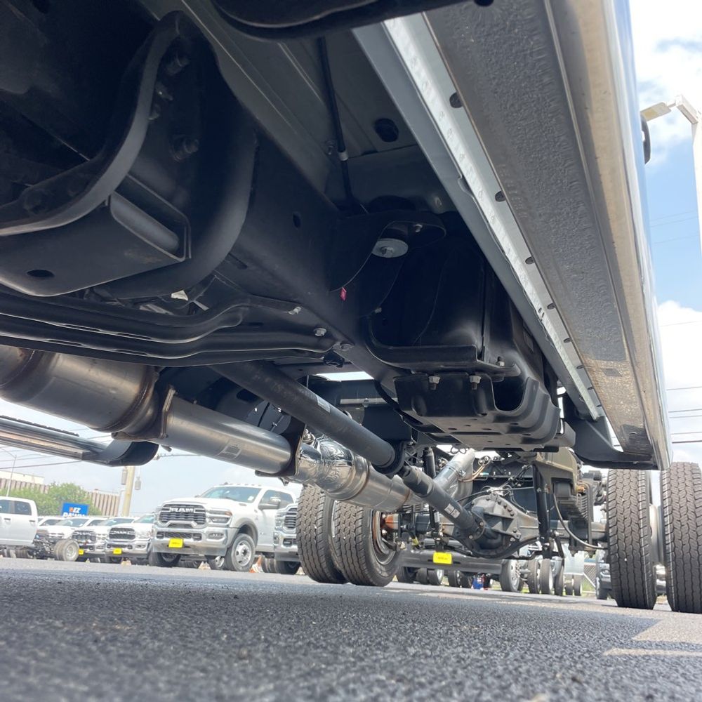2024 Ram 5500 Chassis Tradesman/SLT/Laramie/Limited