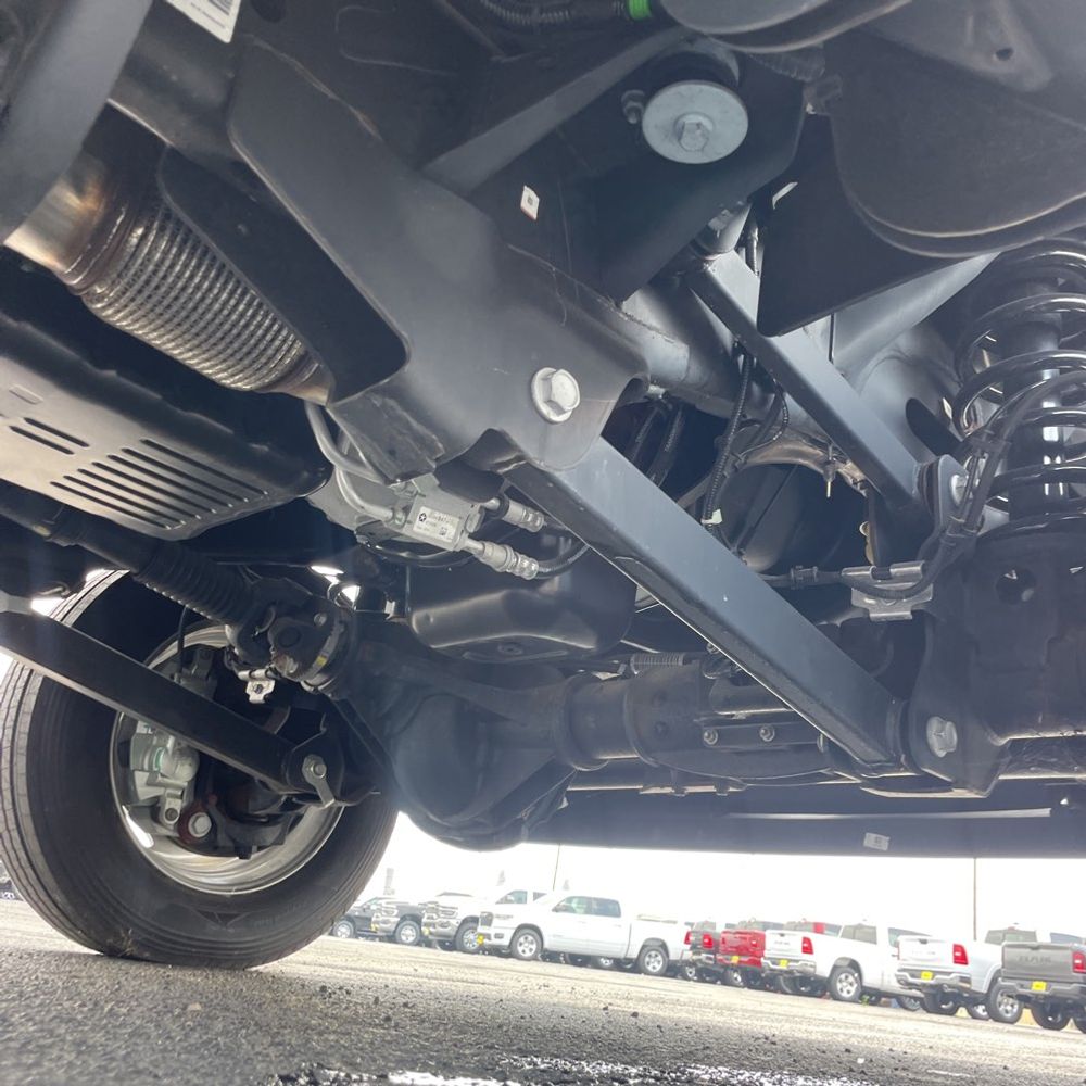 2024 Ram 5500 Chassis Tradesman/SLT/Laramie/Limited