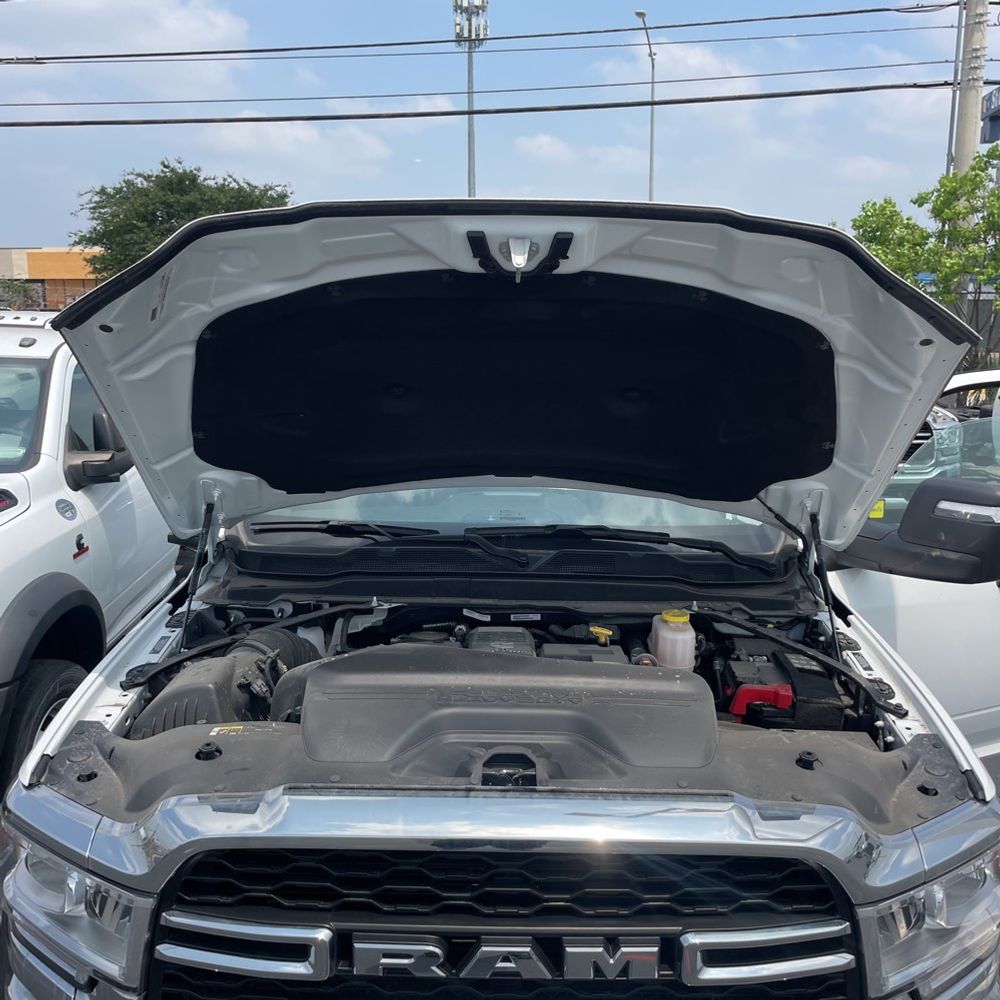 2024 Ram 5500 Chassis Tradesman/SLT/Laramie/Limited