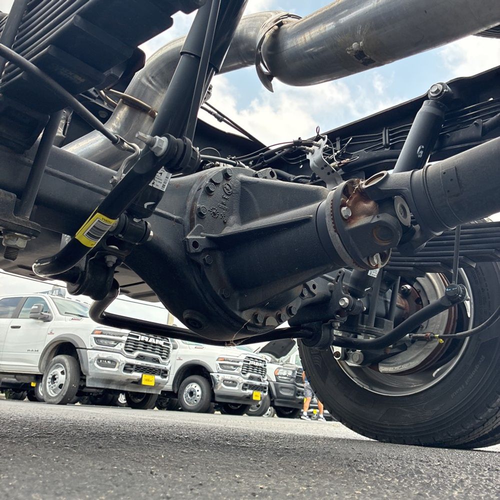 2024 Ram 5500 Chassis Tradesman/SLT/Laramie/Limited