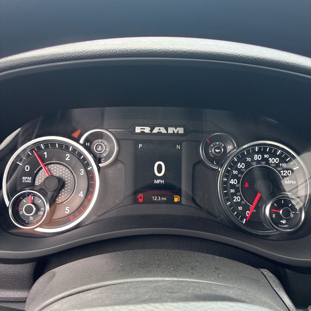 2024 Ram 5500 Chassis Tradesman/SLT/Laramie/Limited