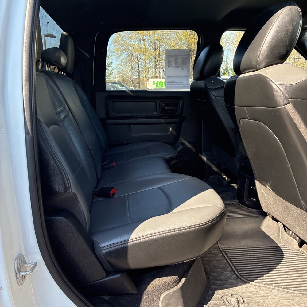 2024 Ram 5500 Chassis Tradesman/SLT/Laramie/Limited