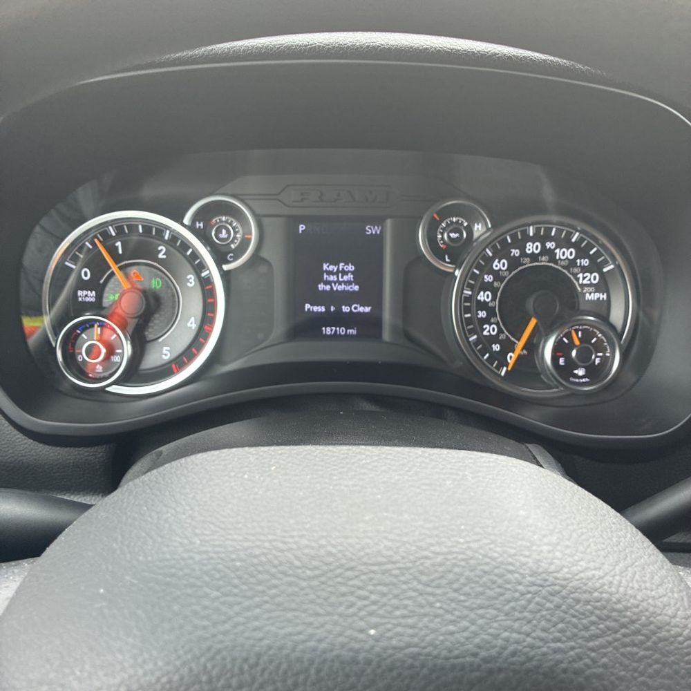 2021 Ram Commercial Tradesman CA60-84 CREW CAB/CHASSIS 4X4 6.7L