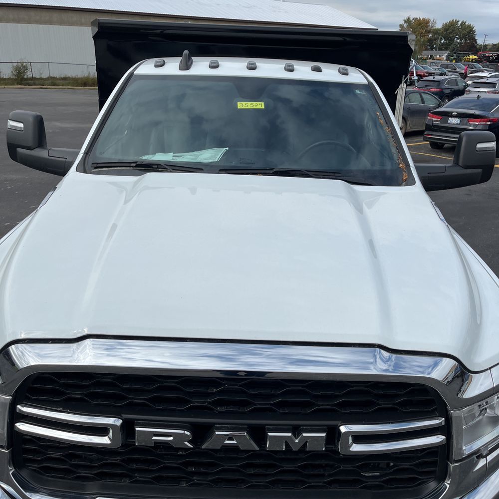 2024 Ram 3500 Cab/Chassis Tradesman