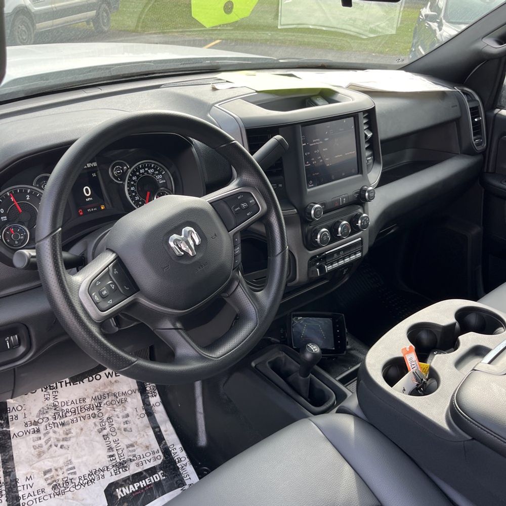 2024 Ram 3500 Cab/Chassis Tradesman