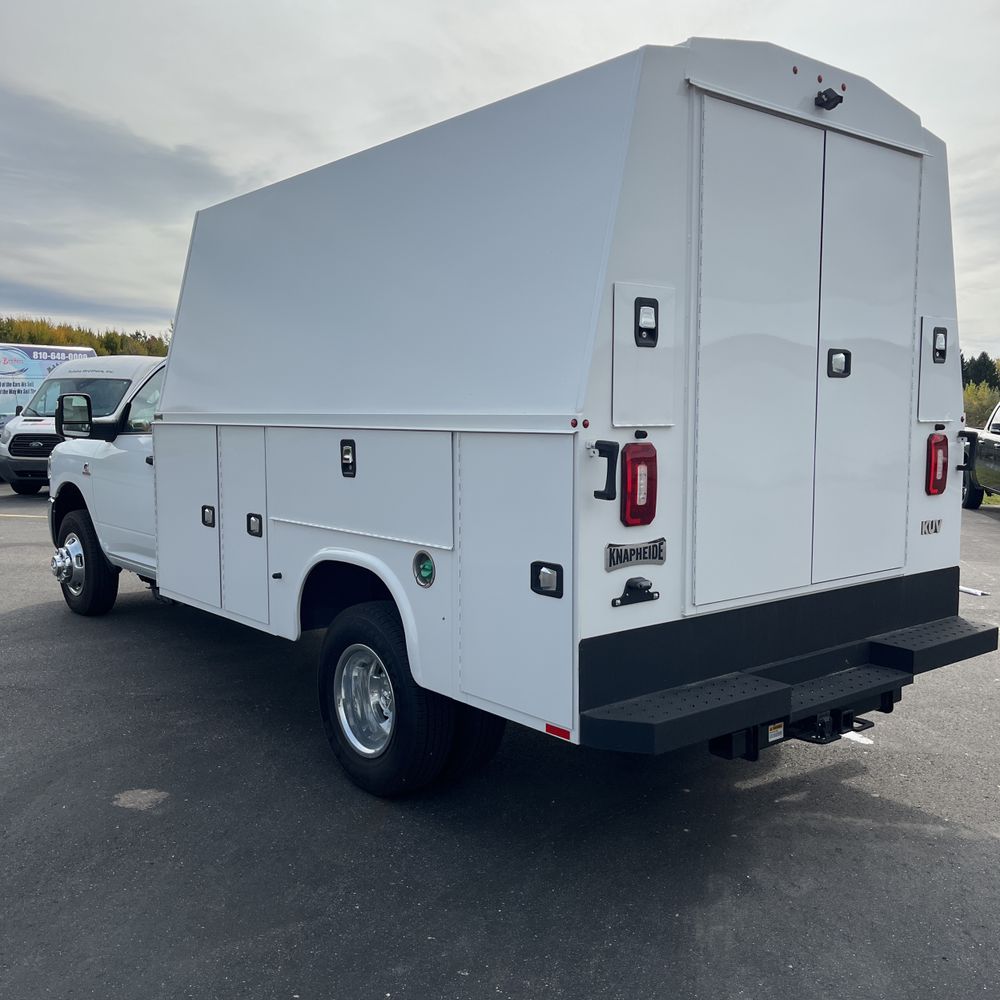 2024 Ram 3500 Cab/Chassis Tradesman