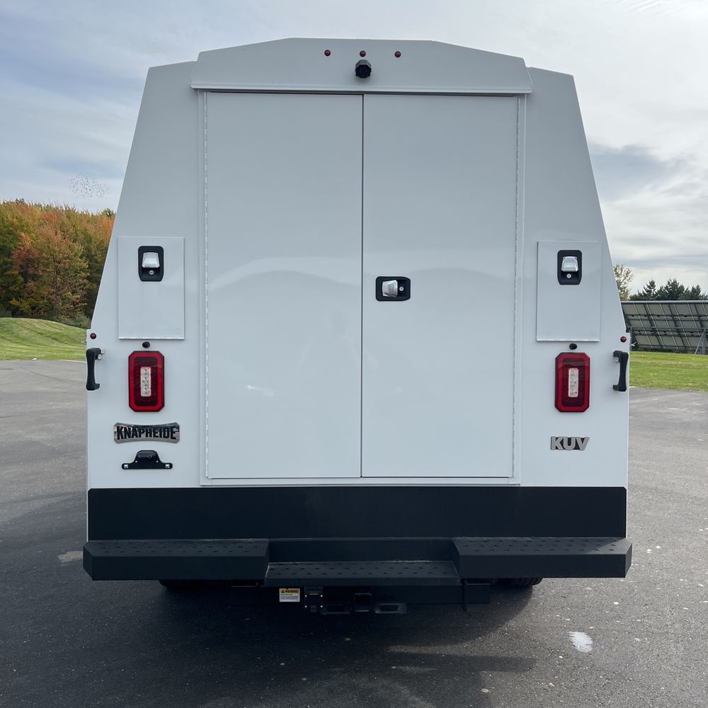 2024 Ram 3500 Cab/Chassis Tradesman