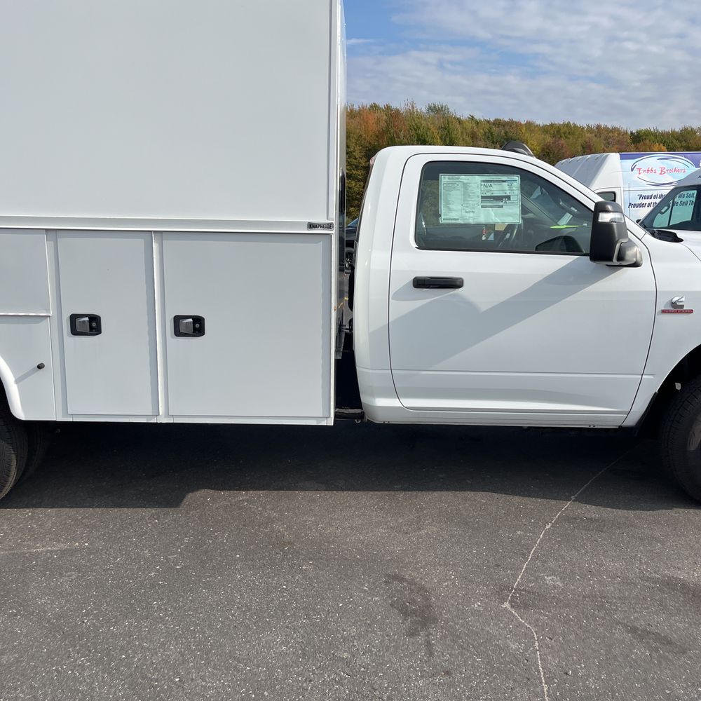 2024 Ram 3500 Cab/Chassis Tradesman