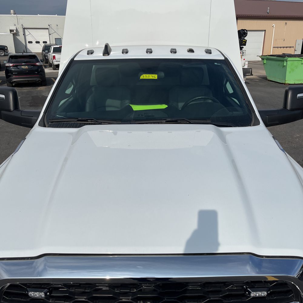 2024 Ram 3500 Cab/Chassis Tradesman