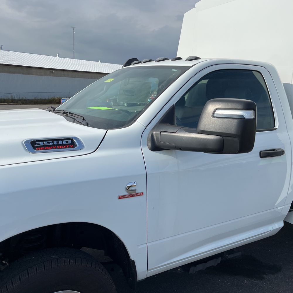 2024 Ram 3500 Cab/Chassis Tradesman