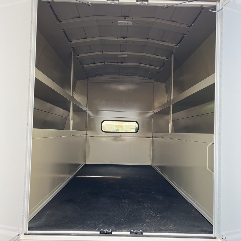 2024 Ram 3500 Cab/Chassis Tradesman