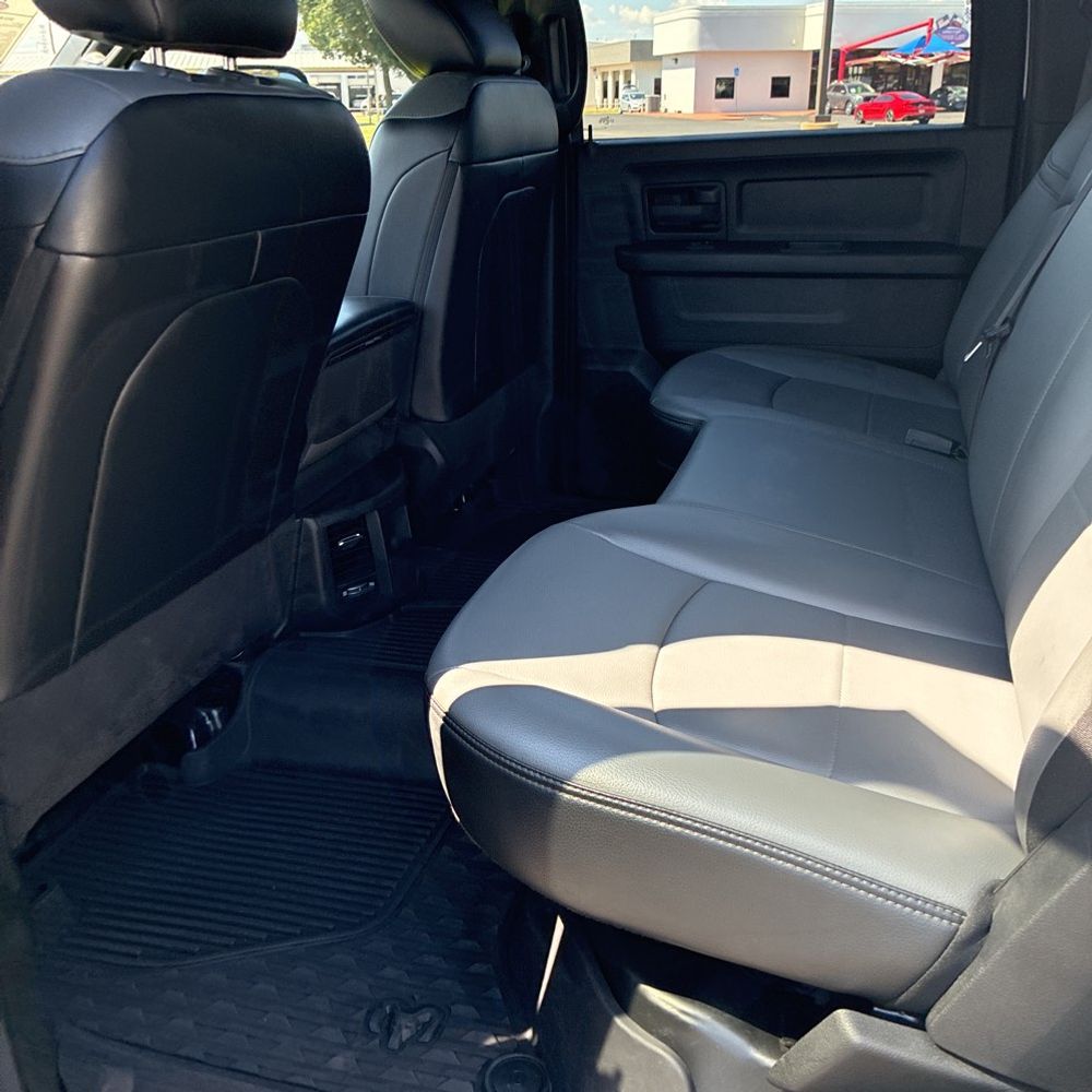 2022 Ram 3500 Cab/Chassis Tradesman