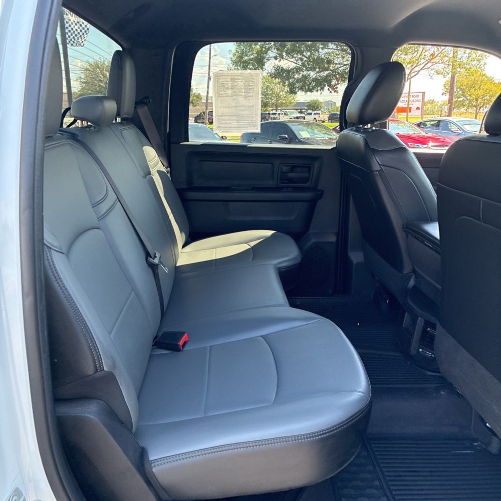 2022 Ram 3500 Cab/Chassis Tradesman