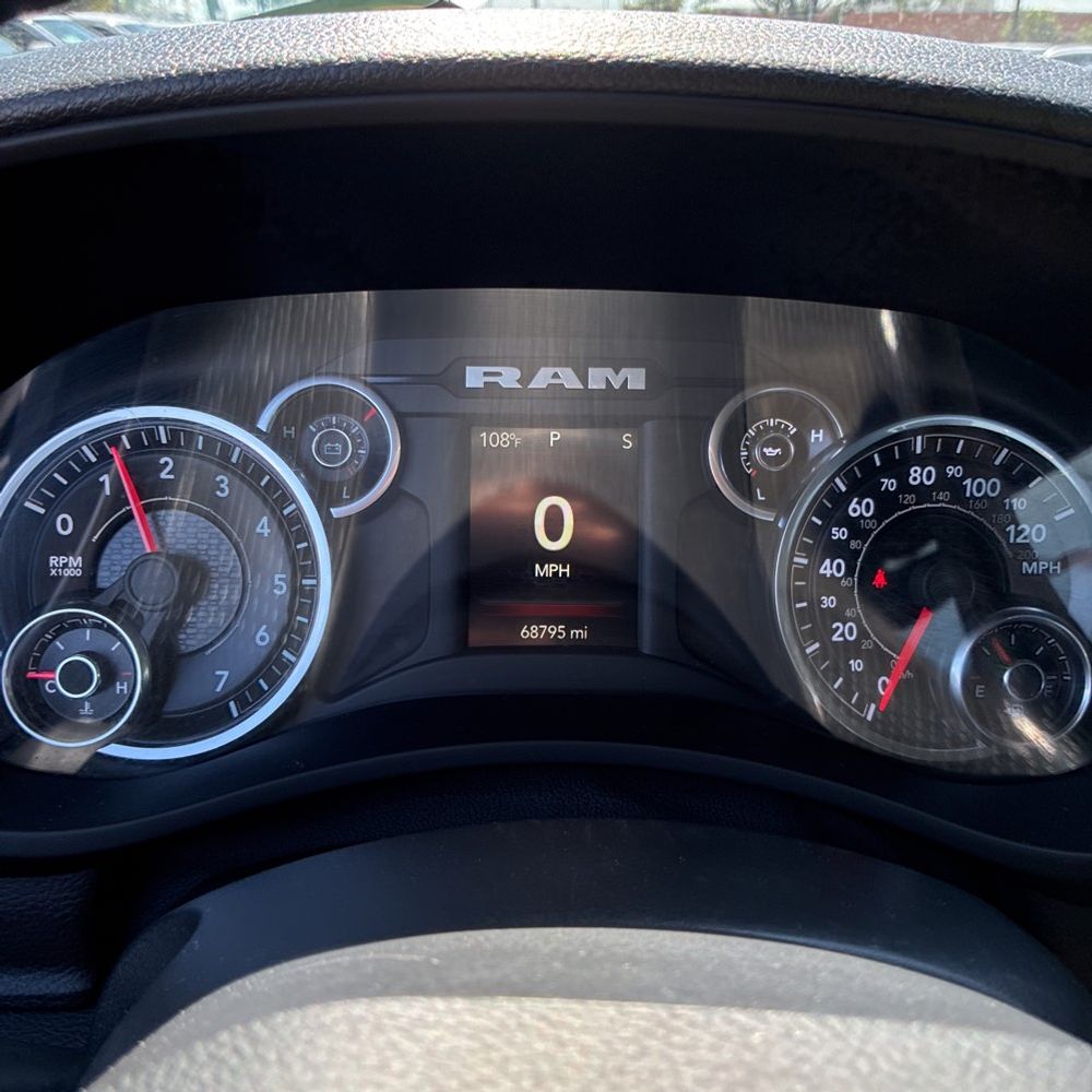 2022 Ram 3500 Cab/Chassis Tradesman