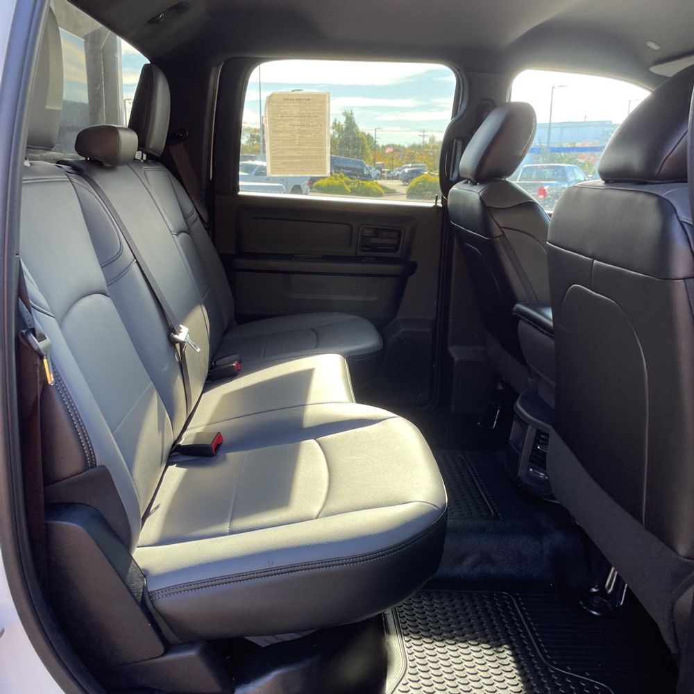 2024 Ram 3500 Cab/Chassis Tradesman