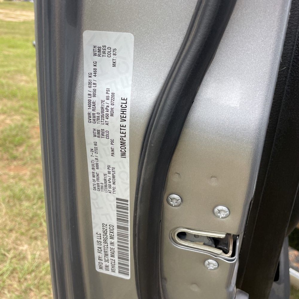 2024 Ram 3500 Cab/Chassis Laramie