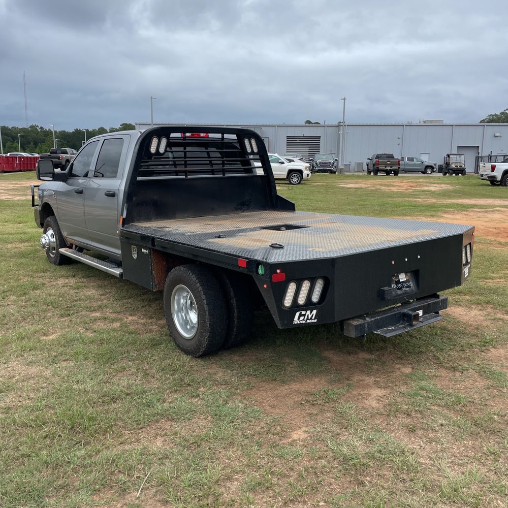 2024 Ram 3500 Cab/Chassis Laramie