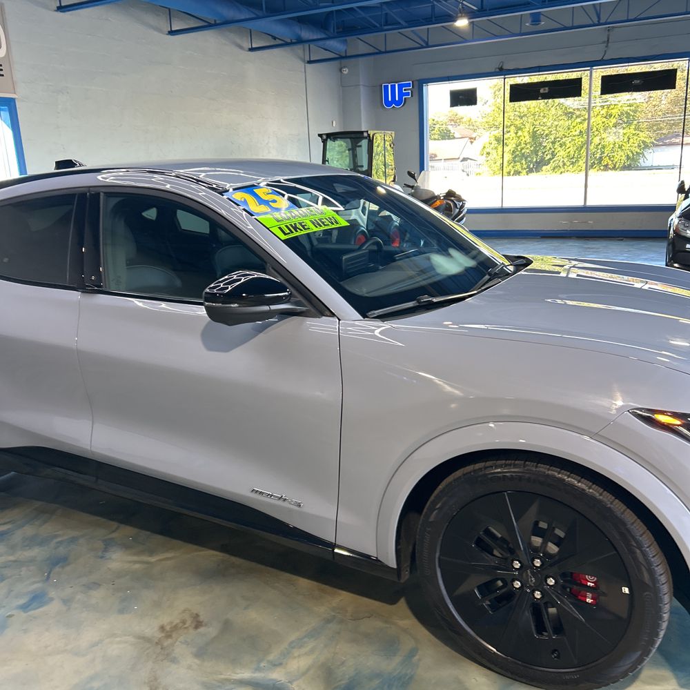 2025 Ford Mustang Mach-E GT