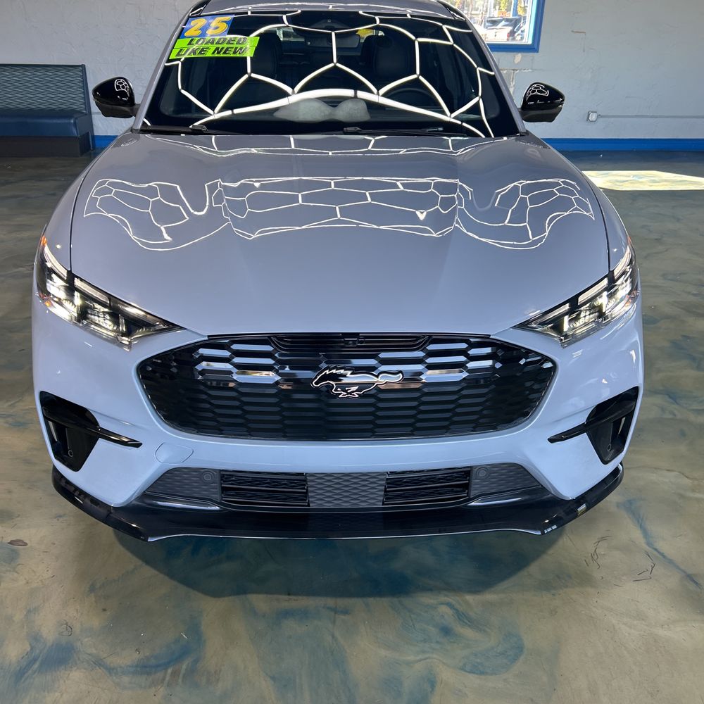 2025 Ford Mustang Mach-E GT