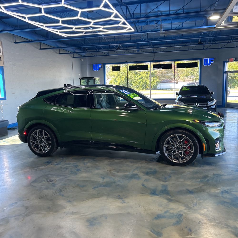 2025 Ford Mustang Mach-E GT