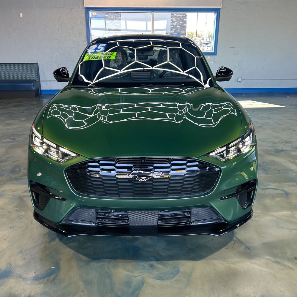 2025 Ford Mustang Mach-E GT