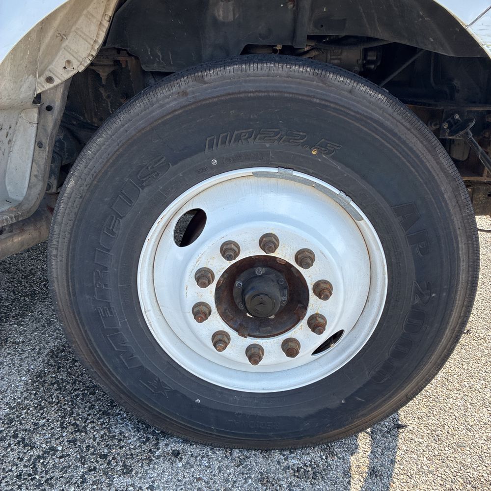 2014 Ford F750SD XLT