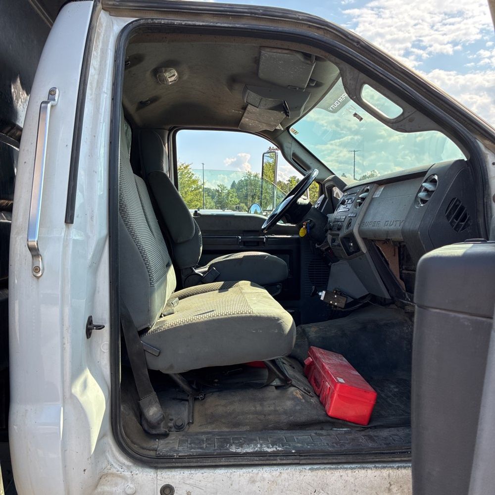 2014 Ford F750SD XLT
